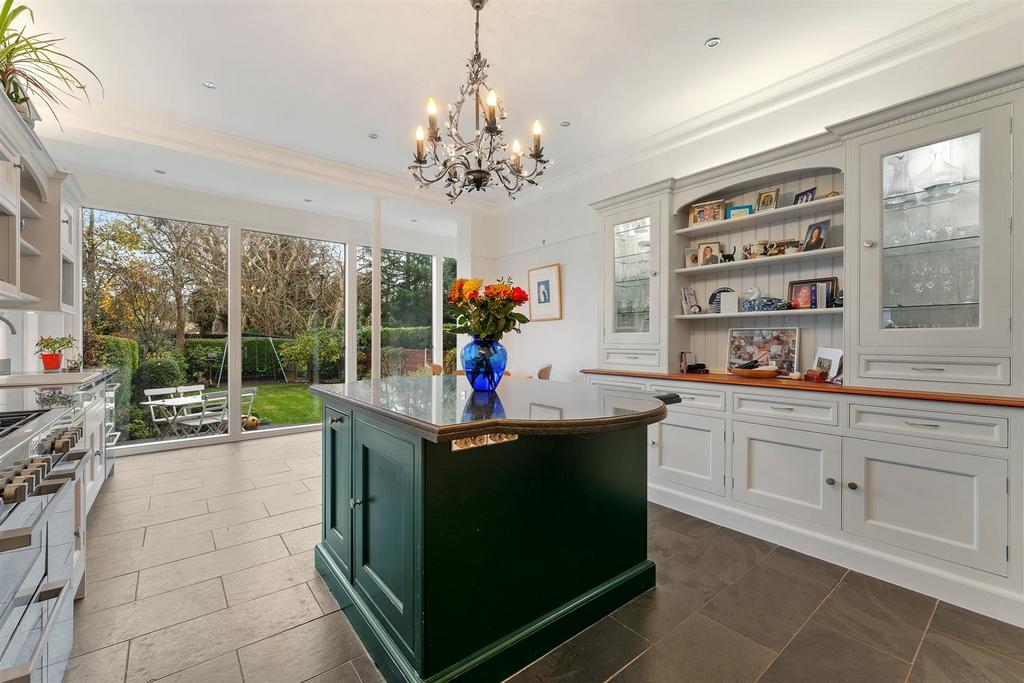 Breakfast Kitchen