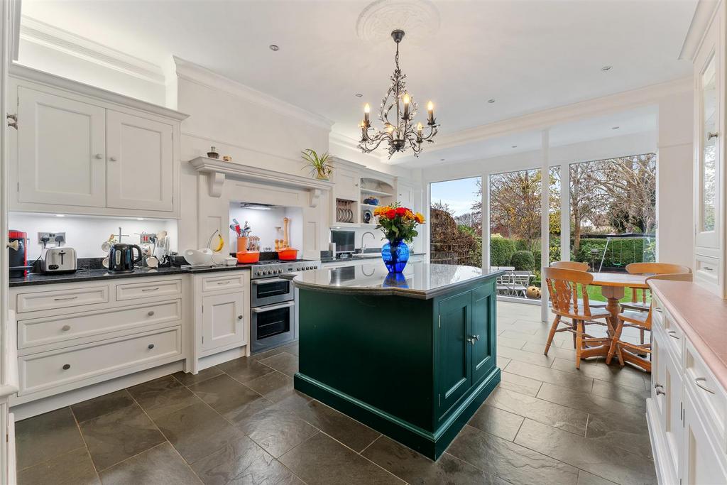 Breakfast Kitchen