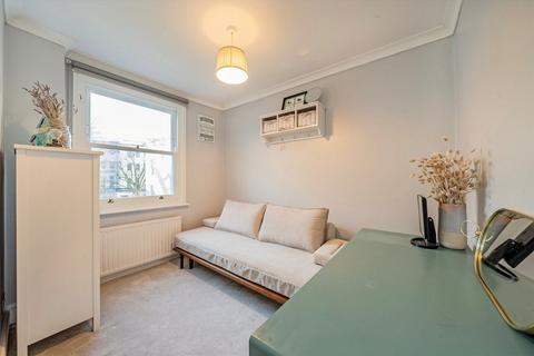 3 bedroom flat to rent, Warrington Gardens, Maida Vale W9