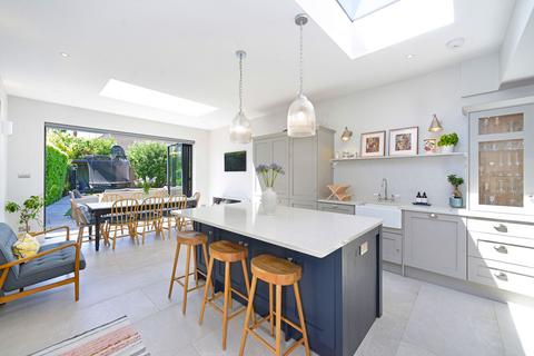 undefined, Mead Road, Cranleigh, GU6