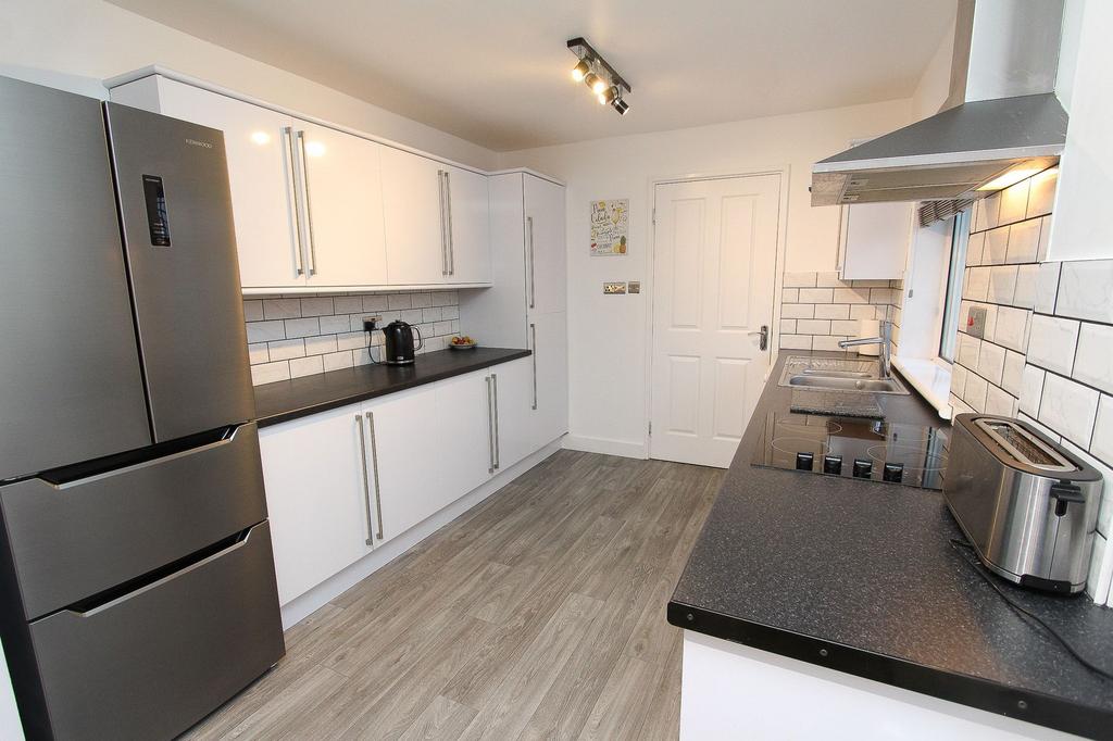 &#39;Dining&#39; Kitchen