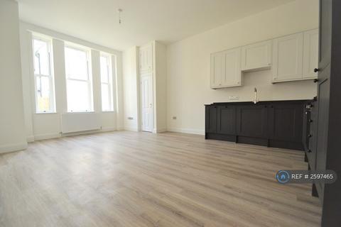 2 bedroom flat to rent, Lansdowne Road, Bournemouth, BH1