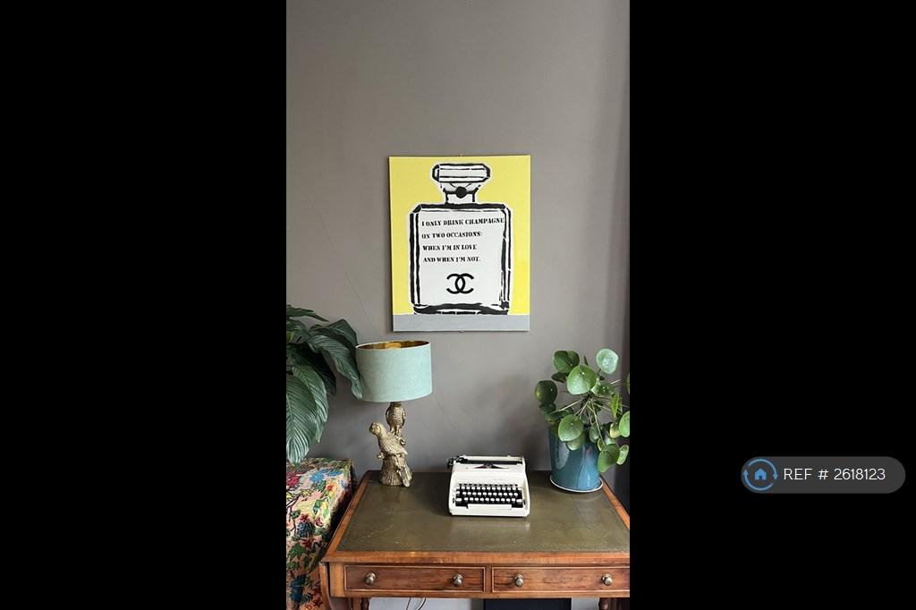 Residents Lounge