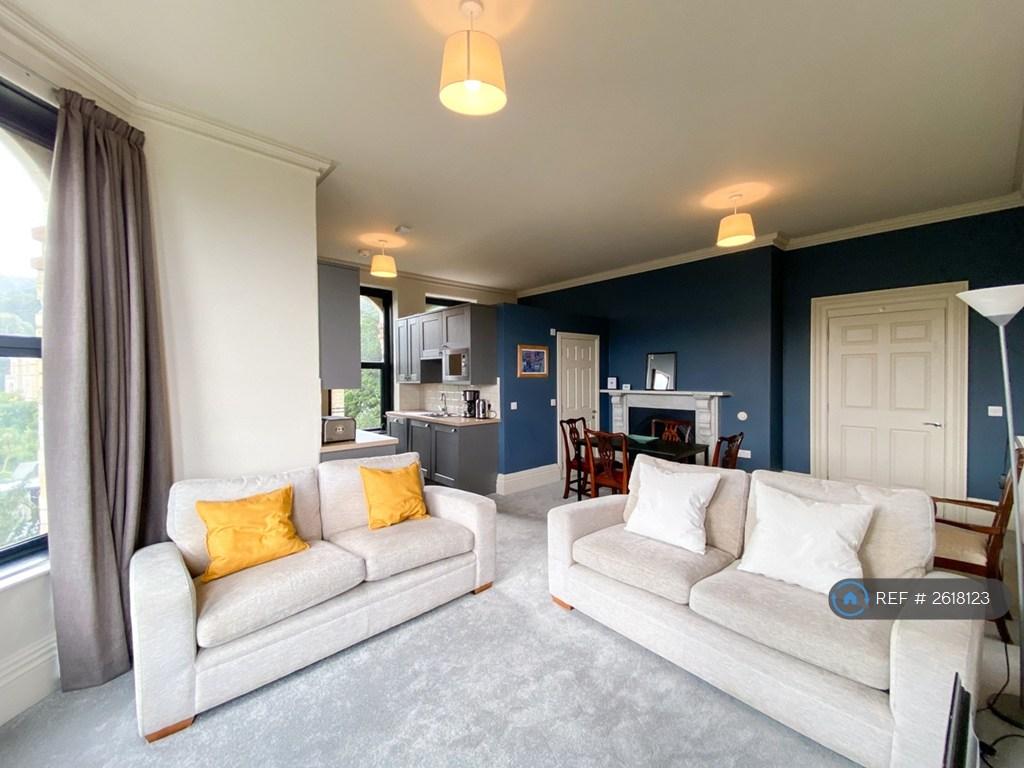 Suite 4 Living Room