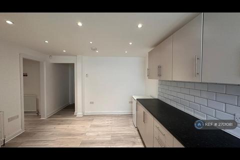 undefined, Hillside Avenue, Strood, Rochester, ME2