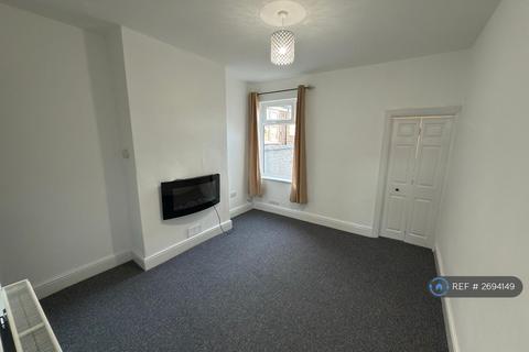 2 bedroom terraced house to rent, Felsted Street, Stoke On Trent, ST2