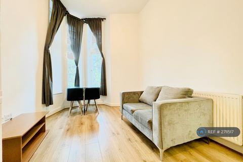 undefined, Amesbury Avenue, London, SW2