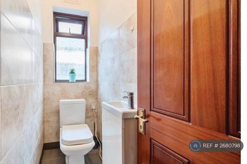 undefined, Ardleigh Green Road, Hornchurch, RM11