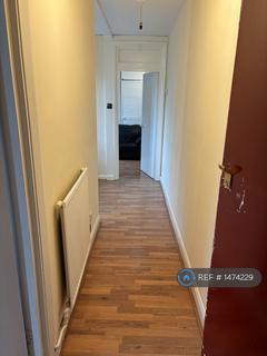 2 bedroom flat to rent, Kings Drive, Wembley, HA9