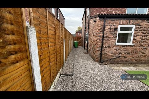 undefined, Brendon Avenue, Manchester, M40