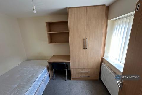 undefined, St. Peters Road, Reading, RG6