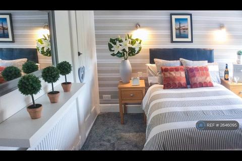 1 bedroom in a house share to rent, Ford Road, Gosport, PO12