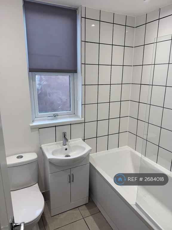 Main Bathroom