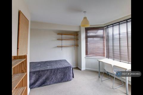 undefined, Upper Shaftesbury Avenue, Southampton, SO17