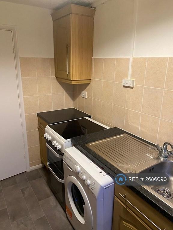 Kitchen Washing Machine &amp; Oven
