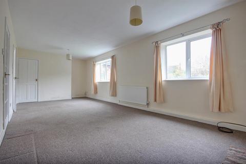 undefined, Trinity Close, Leven