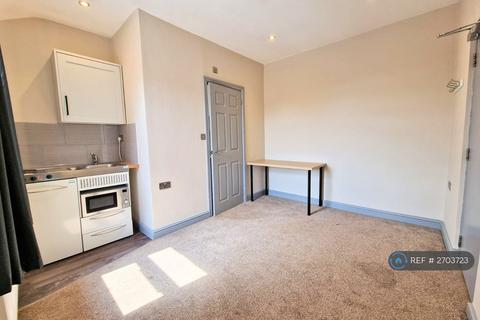 1 bedroom flat to rent, Station Road, Northfield, Birmingham, B31