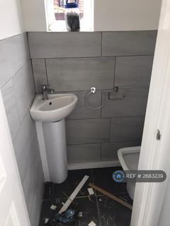 3 bedroom semi-detached house to rent, Hartley Brook Road, Sheffield, S5