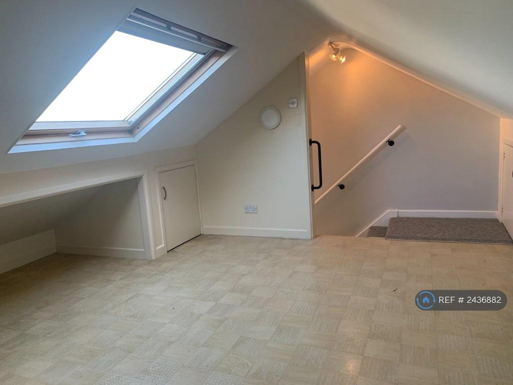 Bed 4 Attic