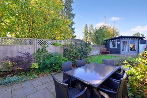 undefined, Mead Road, Cranleigh, GU6