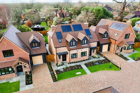 2 bedroom semi-detached house for sale, Plot 4 Fayre Fields, off Willetts Way, Loxwood, RH14 0WW