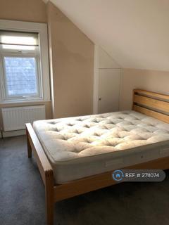 2 bedroom flat to rent, Salcott Road, London, SW11