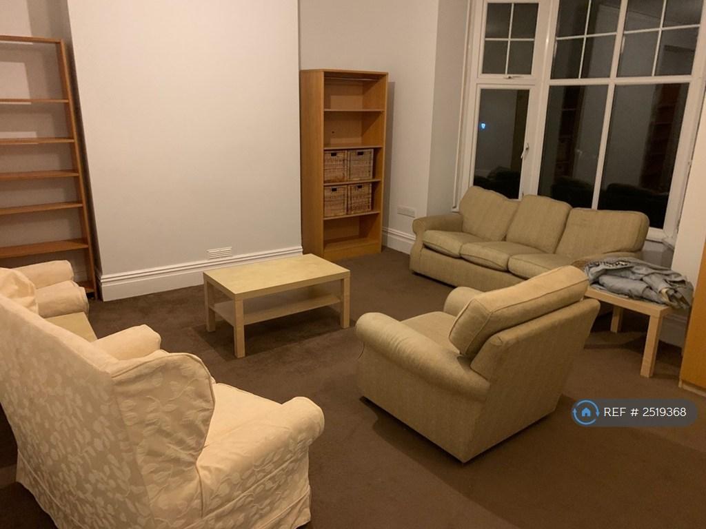 Living / Dining Room