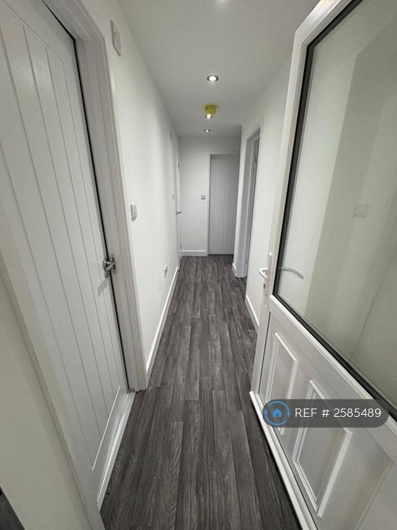 Hallway Leads To Wc, Kitchen, Utility & Mp Room
