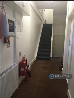 1 bedroom in a house share to rent, Springwell Avenue, London, NW10