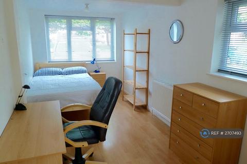 undefined, St. Michaels Place, Canterbury, CT2