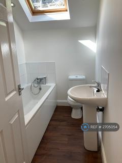 2 bedroom flat to rent, Chapel Lane, Halifax, HX3