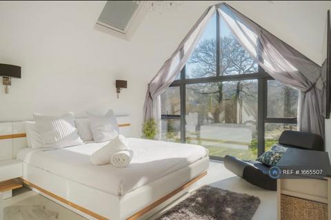 undefined, Five Oaks Road, Slinfold, RH13
