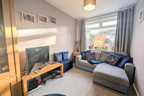 undefined, Needwood Road, Woodley