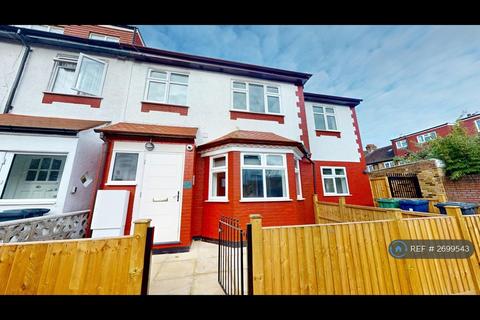 undefined, Grasmere Avenue, London, W3