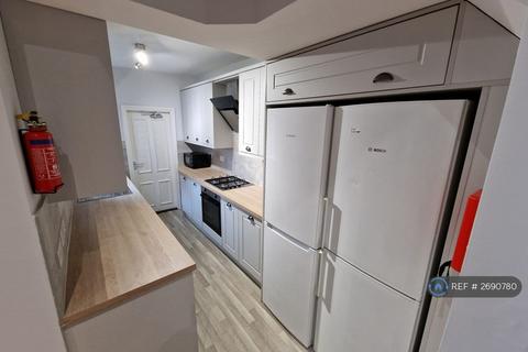 5 bedroom terraced house to rent, Cardigan Terrace, Newcastle Upon Tyne, NE6