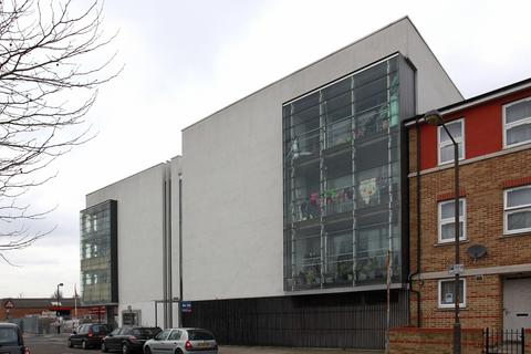Retail property (high street) to rent, 41-75 Consort Rd London SE15 3SS