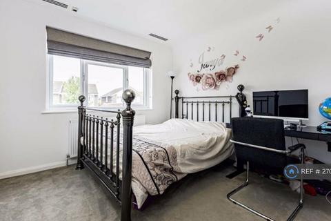 undefined, Fordbridge Road, Ashford, TW15