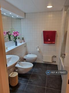 1 bedroom flat to rent, Cardamom Building, London, SE1