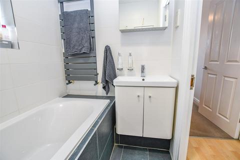 1 bedroom apartment for sale, Hardwicke Place, London Colney, AL2