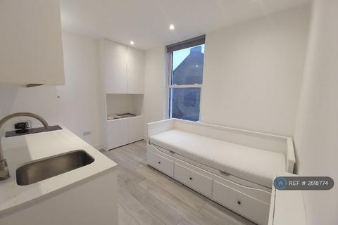 undefined, Mountview Road, London, N4