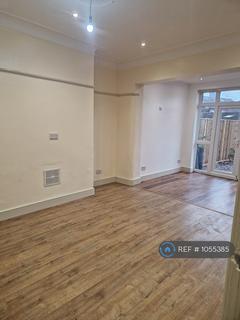 undefined, Green Drive, Manchester, M19