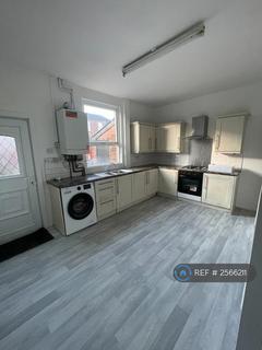 2 bedroom terraced house to rent, Watson Street, Eccles, Manchester, M30