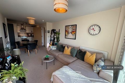 2 bedroom flat to rent, Oakley House, London, SE11