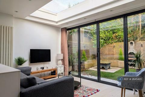undefined, Beresford Court, Twickenham, TW1