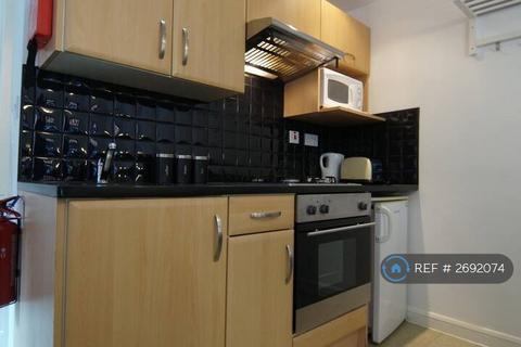 Studio to rent, Vandyke House, Liverpool, L8