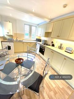 1 bedroom flat to rent, Langcliffe Avenue East, Harrogate, HG2