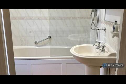 3 bedroom semi-detached house to rent, Brackens Drive, Warley, Brentwood, CM14
