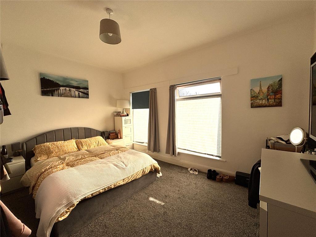 Main Bedroom