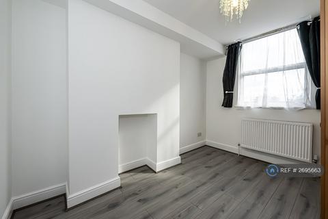 2 bedroom flat to rent, Kilburn Lane, London, W9