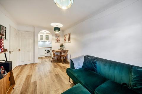 undefined, Hanson Close, Beckenham, BR3